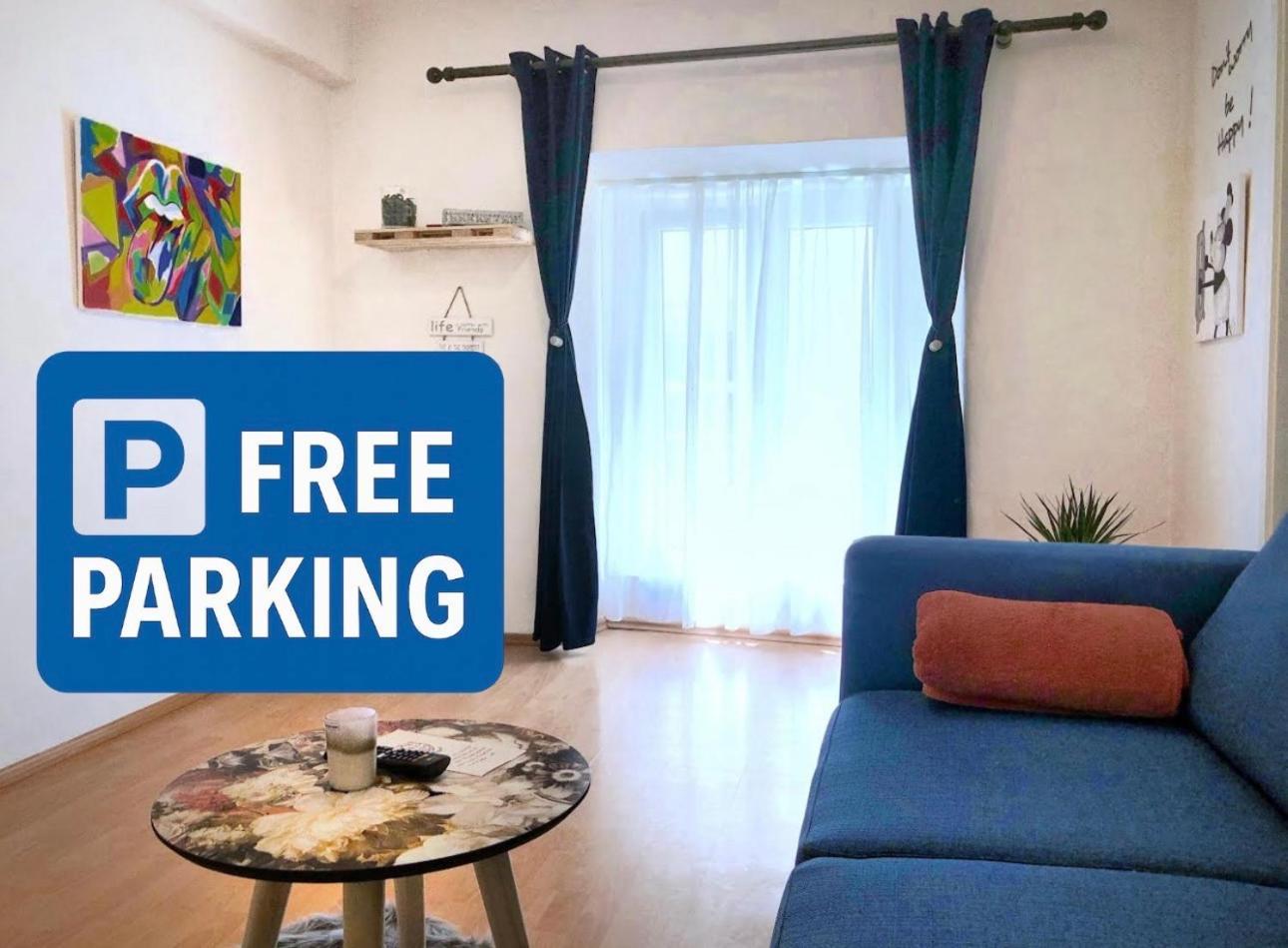 1br On The Beautiful Street In Center Appartamento