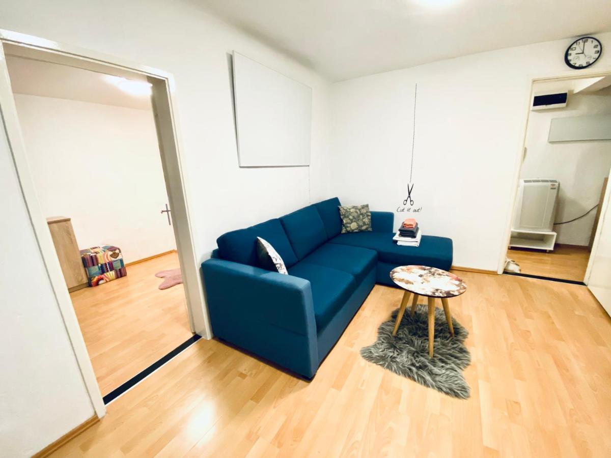 Appartement 1br On The Beautiful Street In Center